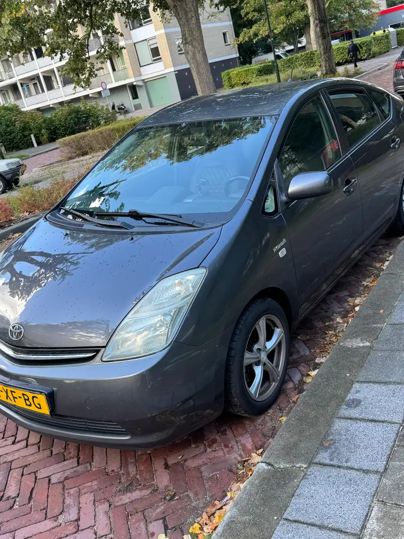 Toyota Prius (Hybrid) New APK - 1
