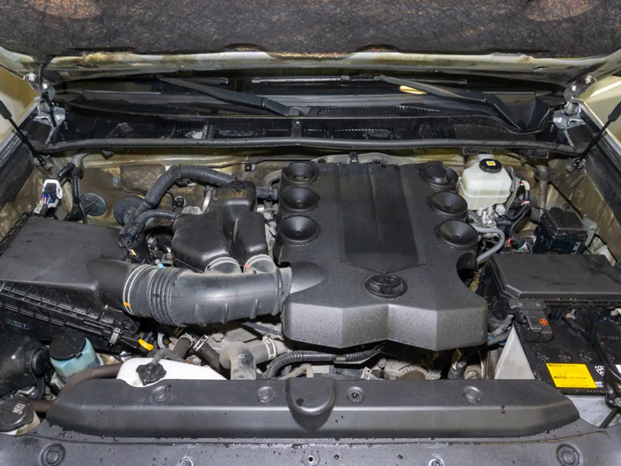 Toyota 4-Runner снимка Toyota 4-Runner