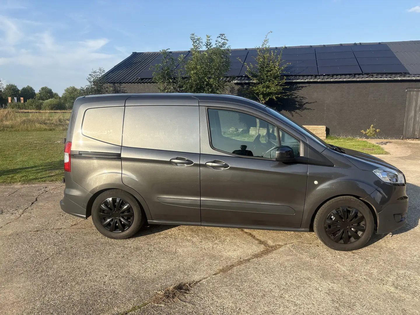 Ford Transit Courier 1.5 Tdci - 2