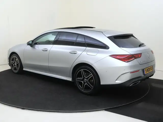 Mercedes-Benz Cla view 3