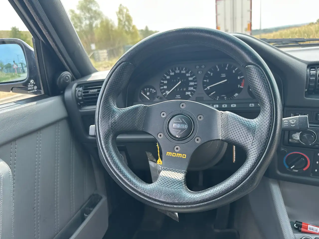 BMW 325 i Cabrio, foto 11