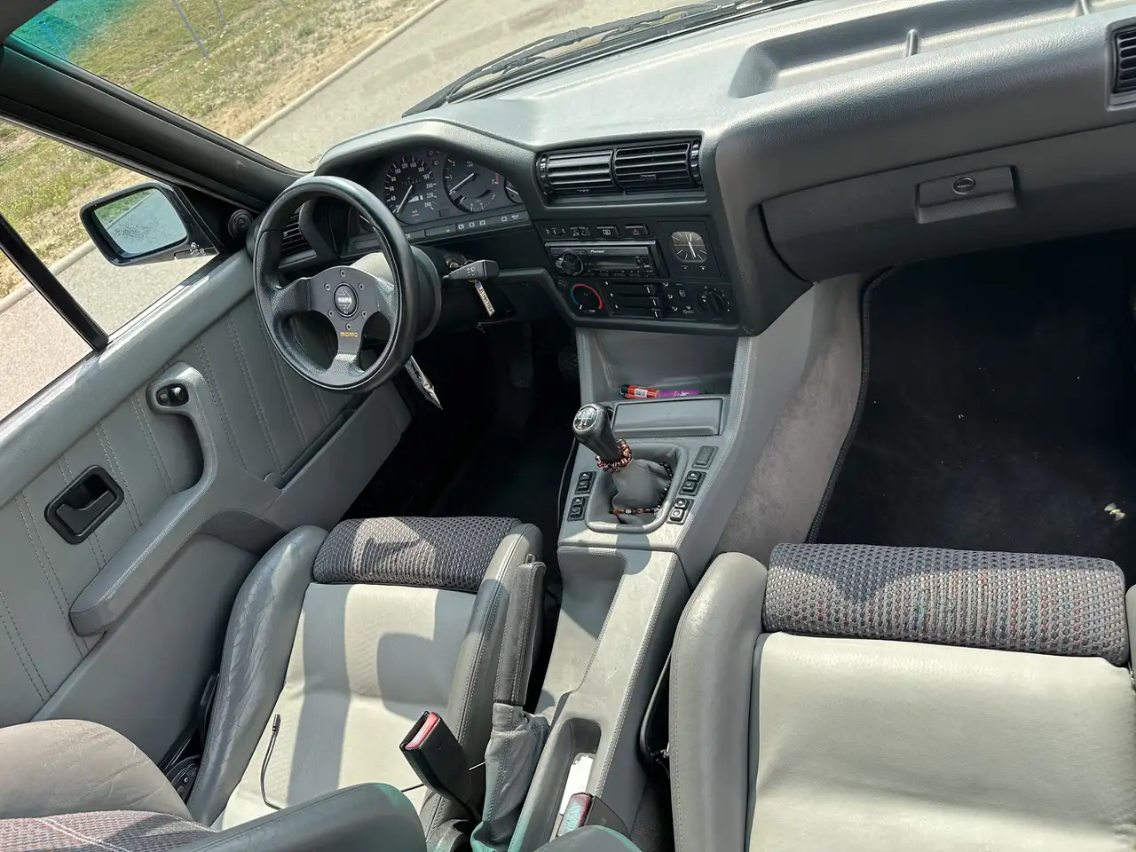 BMW 325 i Cabrio, foto 10