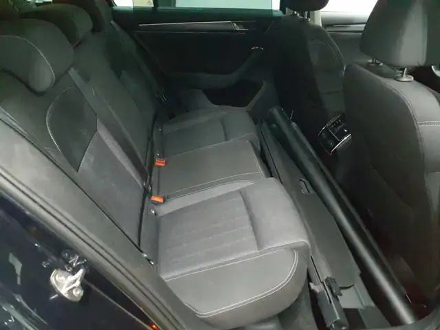 Skoda Superb view 14