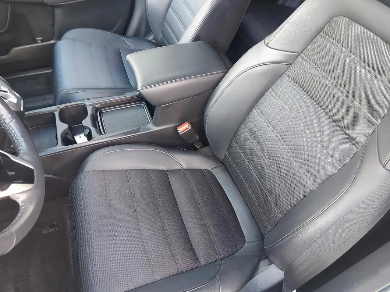Honda CR-V снимка Honda CR-V