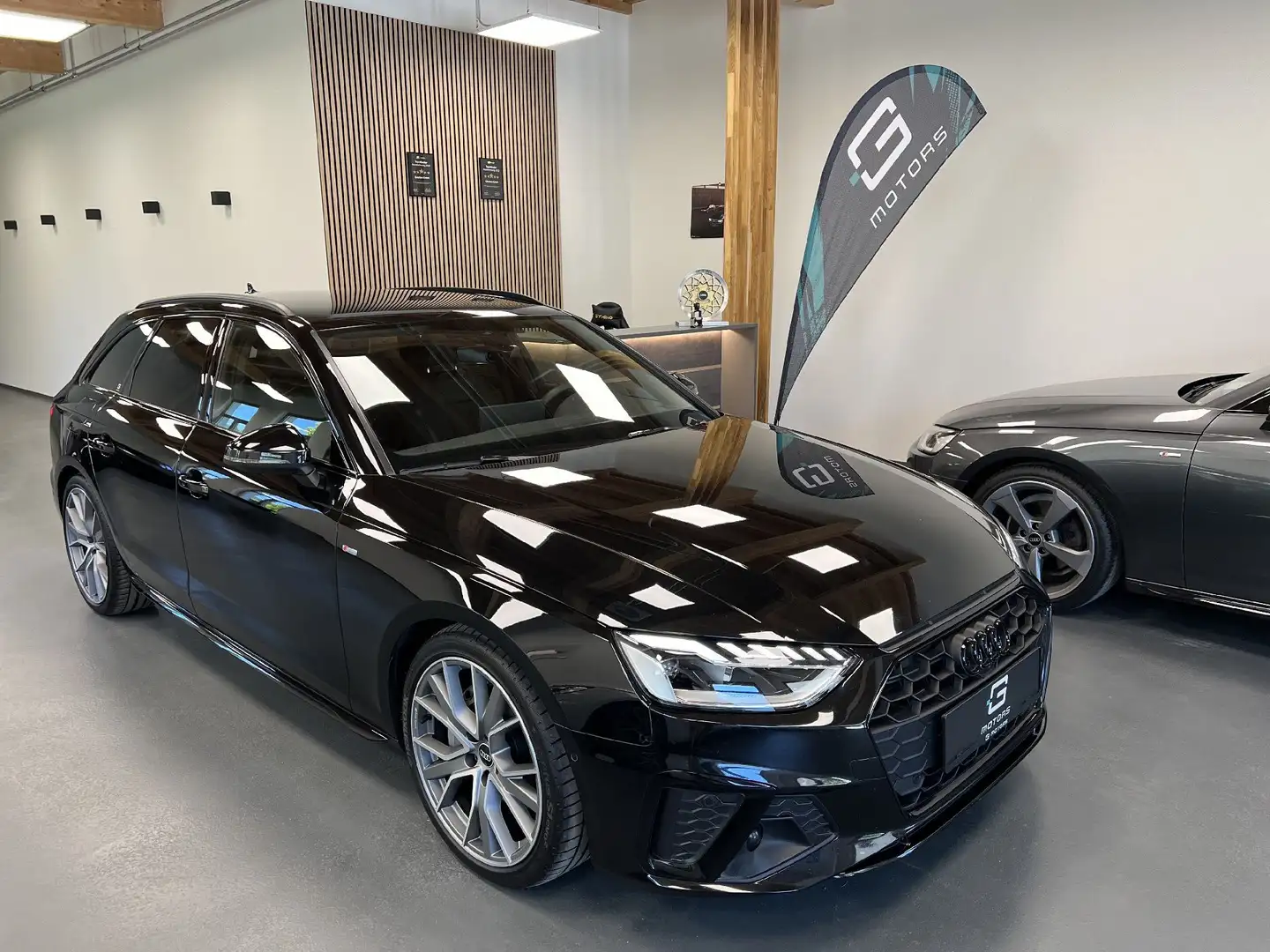 Audi A4 40 TDI SPORT 3X-SLINE COMPETITION ALL BLACK360 VI Schwarz - 2