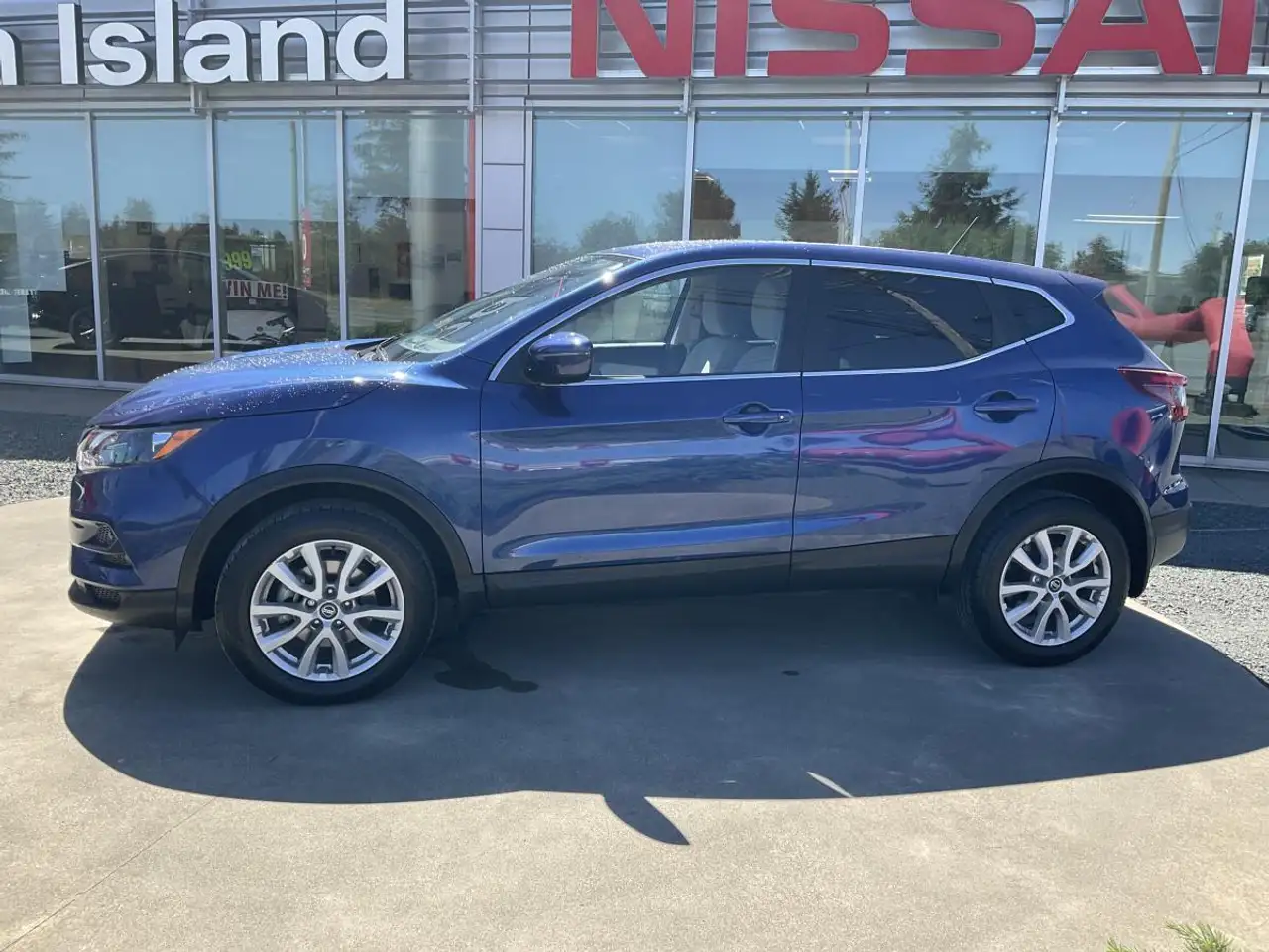 Nissan Qashqai photo Nissan Qashqai