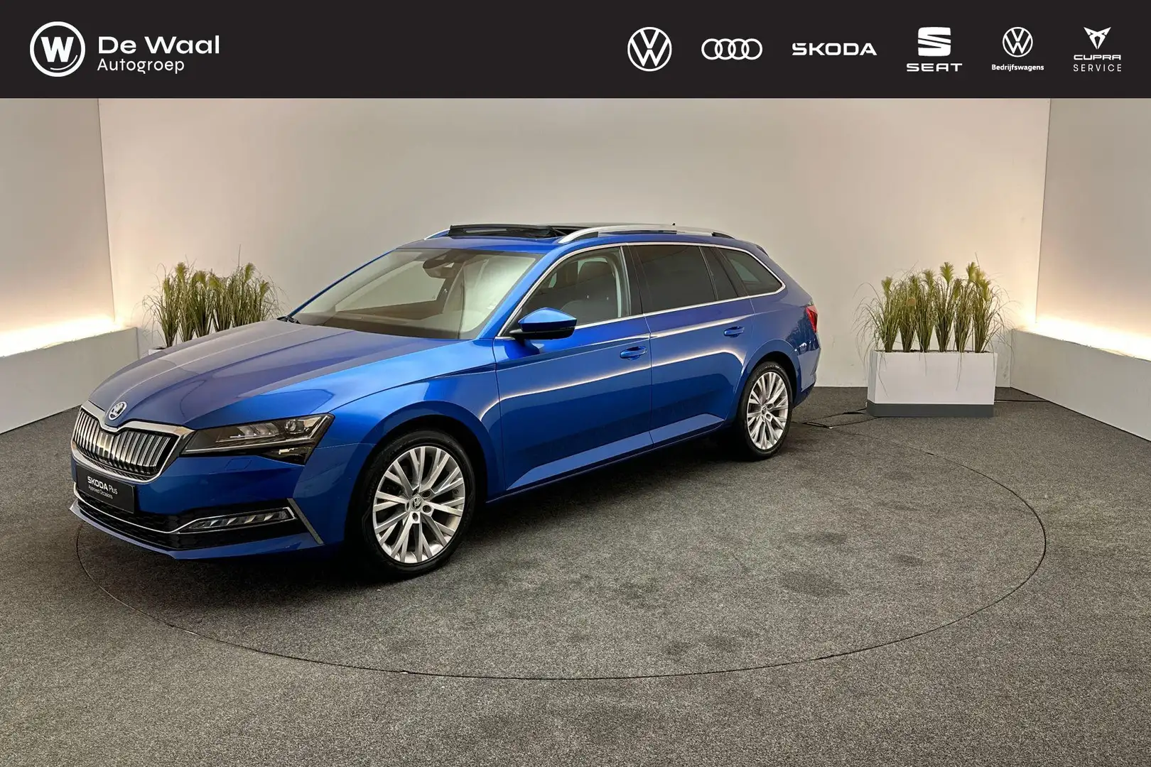Skoda Superb Combi 1.4 TSI 218pk DSG iV Style | Panoramadak, Pa Bleu - 1