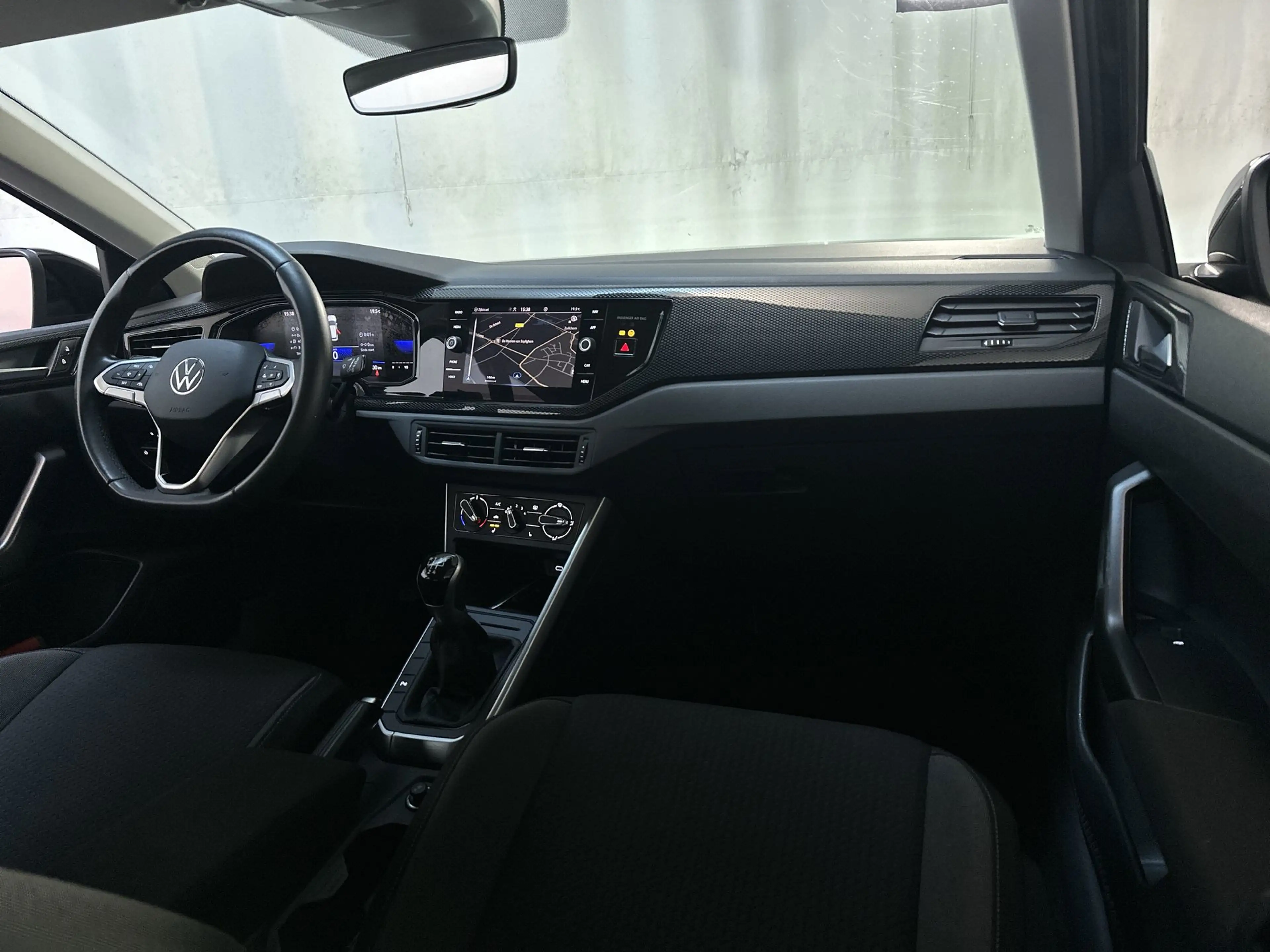 Volkswagen Taigo 1.0 TSI Life Camera Stoelverwarming Navigatie App- — photo 2