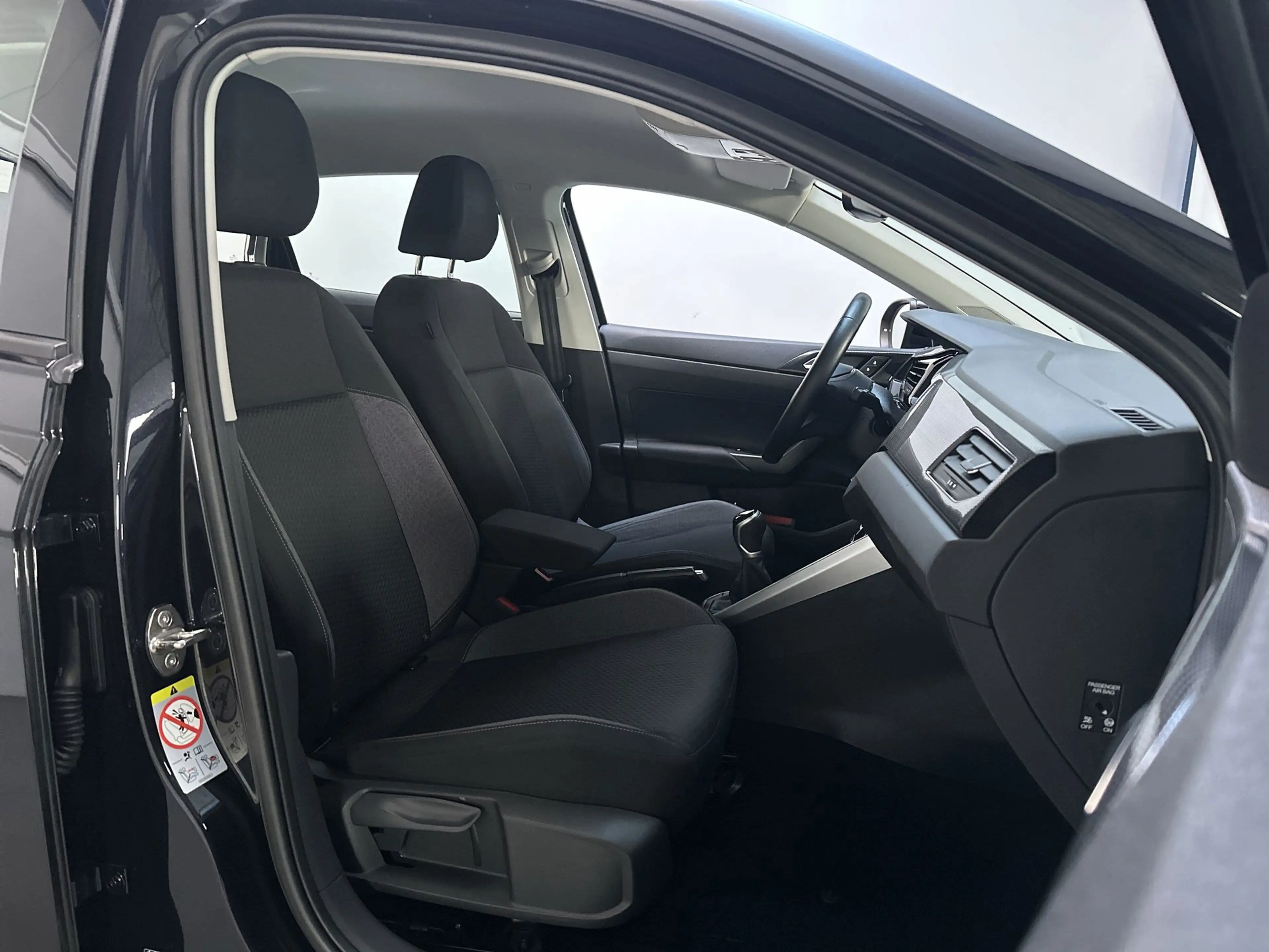 Volkswagen Taigo 1.0 TSI Life Camera Stoelverwarming Navigatie App- — photo 7