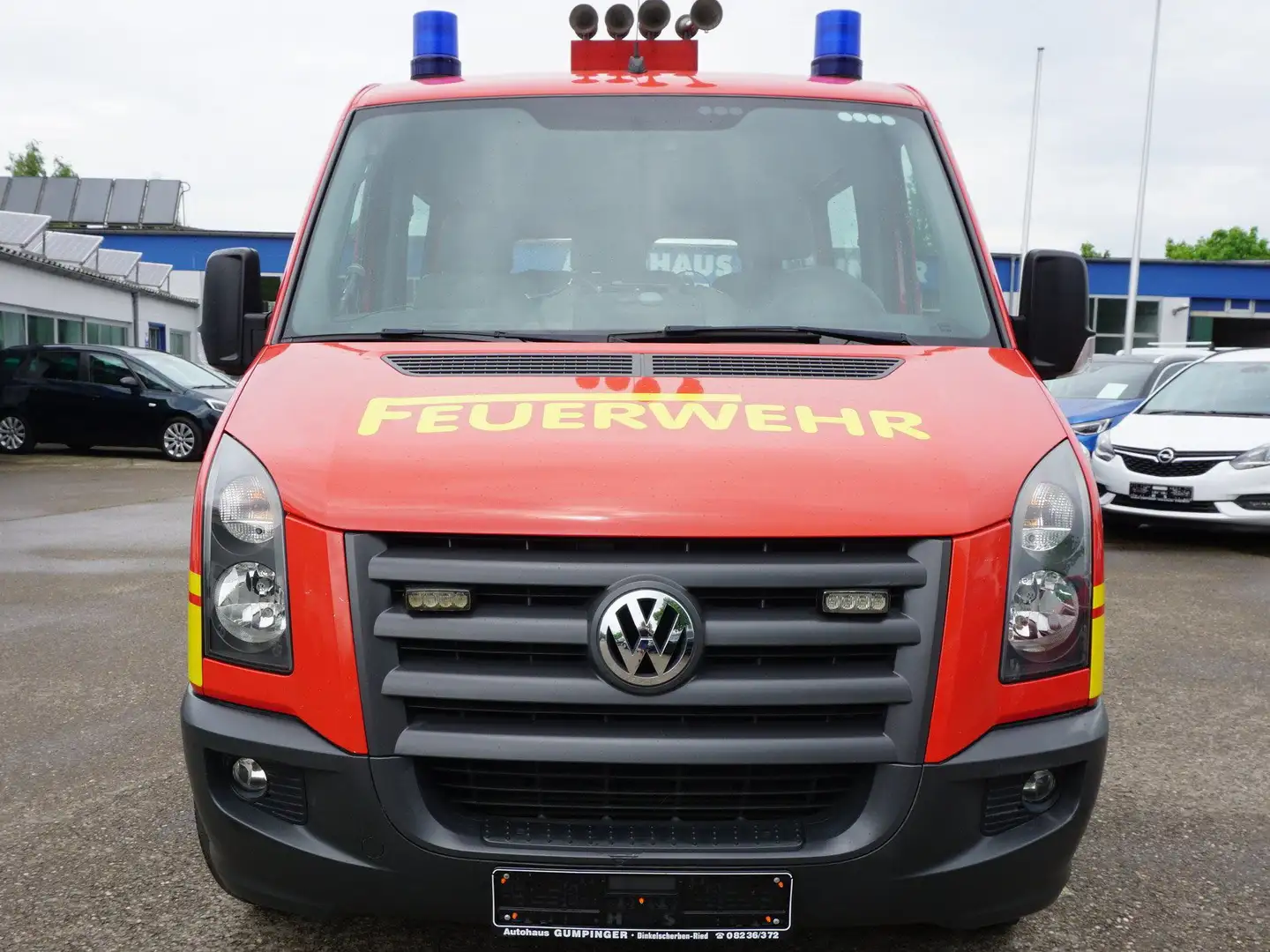 Volkswagen Crafter 35 TDI DPF Automatik ! 9 Sitzer ! Feuerwehr ! FFW Červená - 2