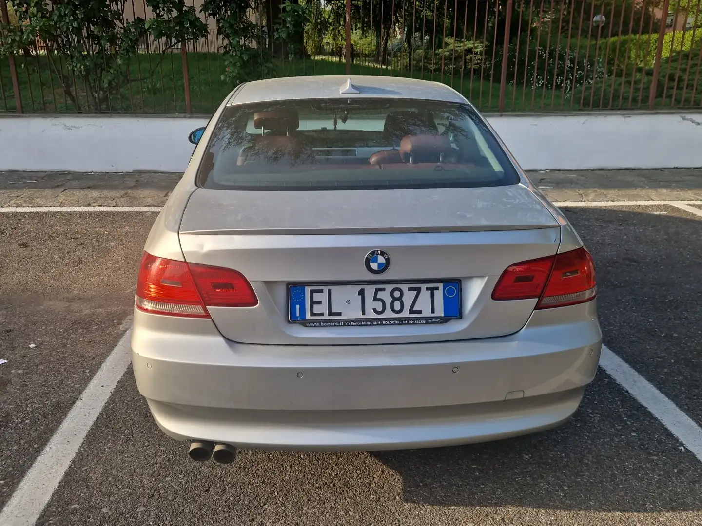 BMW 325 325i Coupe Attiva Gris - 2