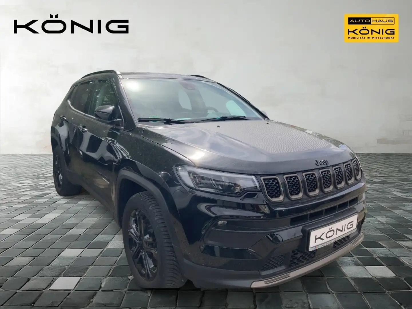 Jeep Compass 1.3 PHEV Upland 4WD *CarPlay*Kamera*LED* Zwart - 2