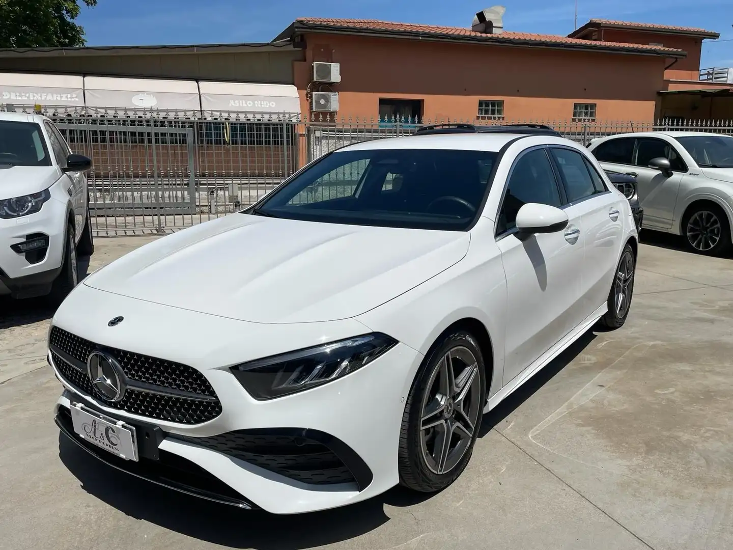 Mercedes-Benz A 200 A 200 d Automatic AMG Line Premium Blanco - 1