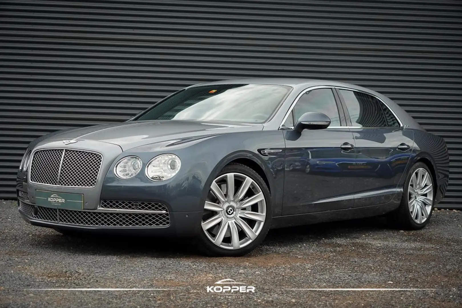Bentley Flying Spur 6.0 W12 / Mulliner / NL 1e Eigenaar / 21'' / Two-T Gris - 1