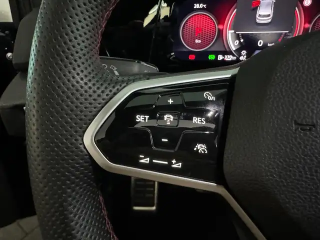 Volkswagen Golf view 15