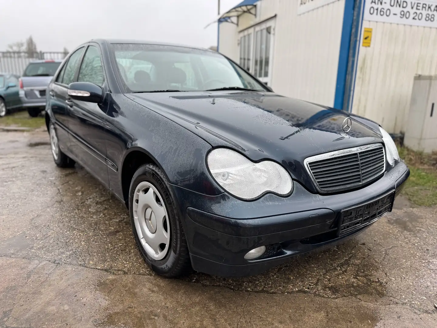 Mercedes-Benz C 180 Kompressor/ TÜV NEU/ 1.HAND/ KLIMA Noir - 2