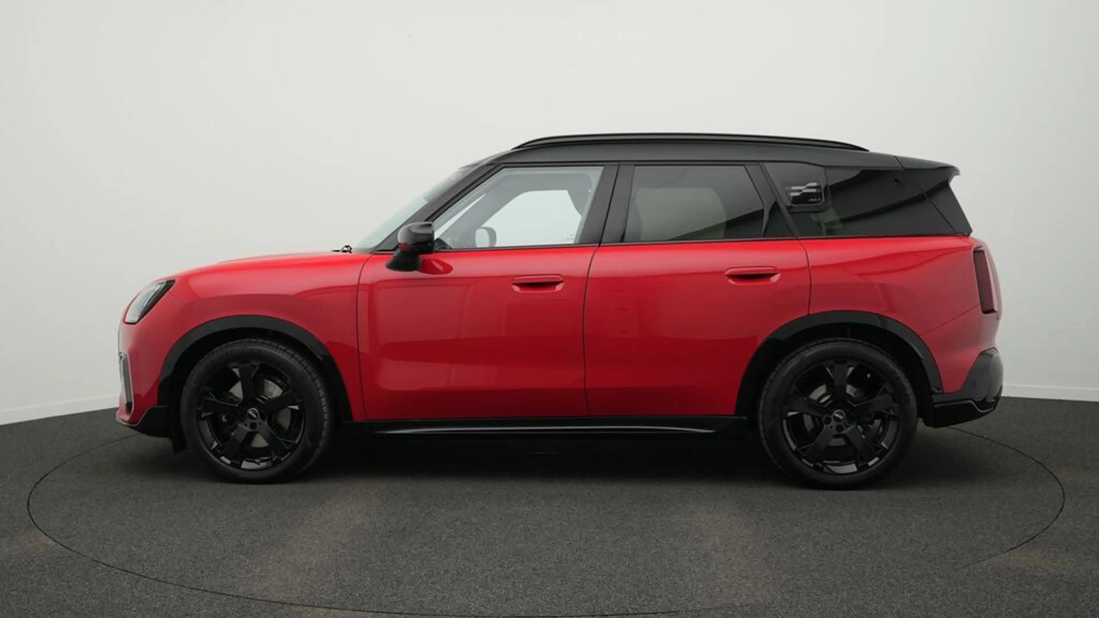 MINI Countryman S All4 John Cooper Works Trim — photo 3