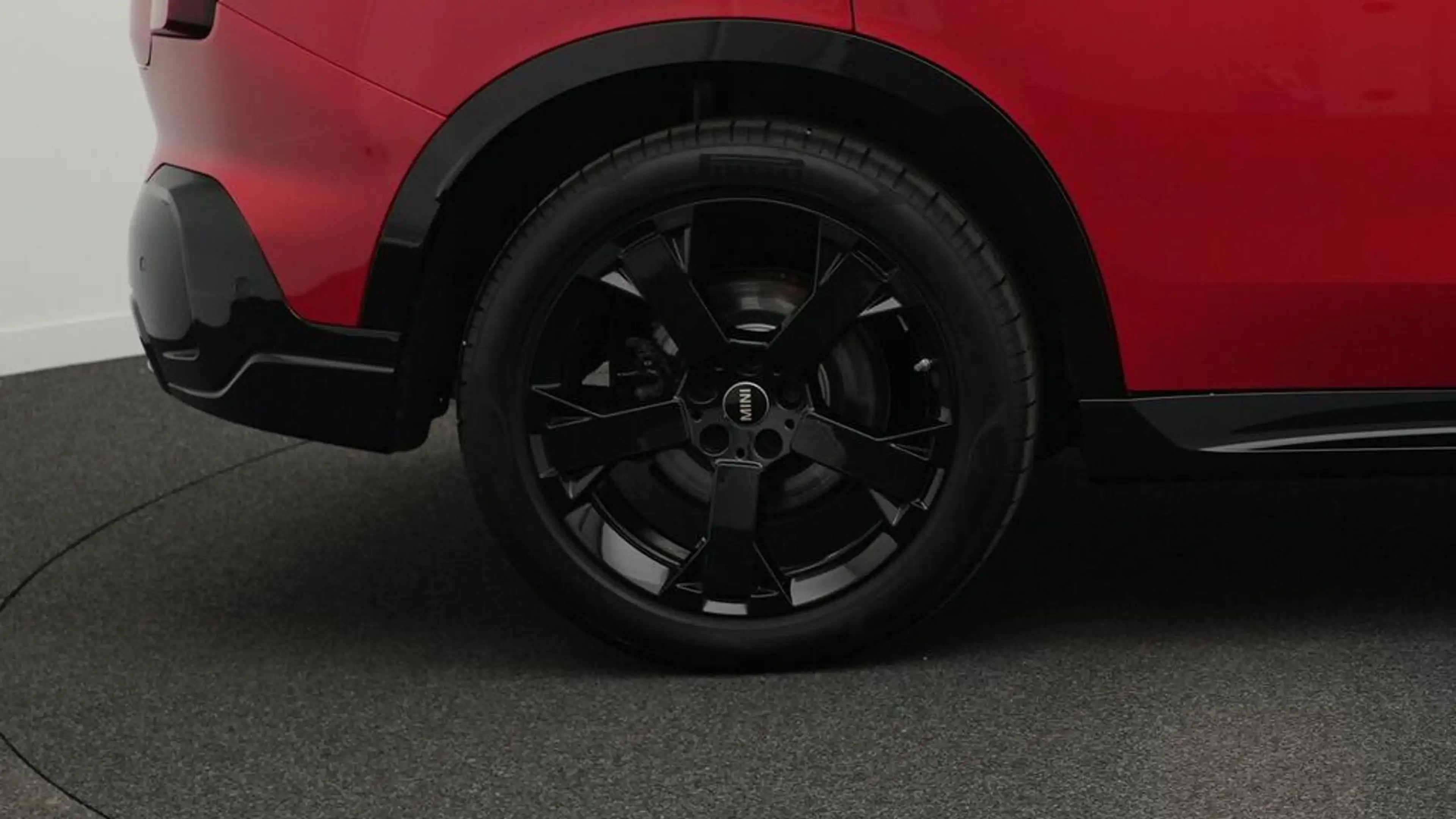 MINI Countryman S All4 John Cooper Works Trim — photo 10