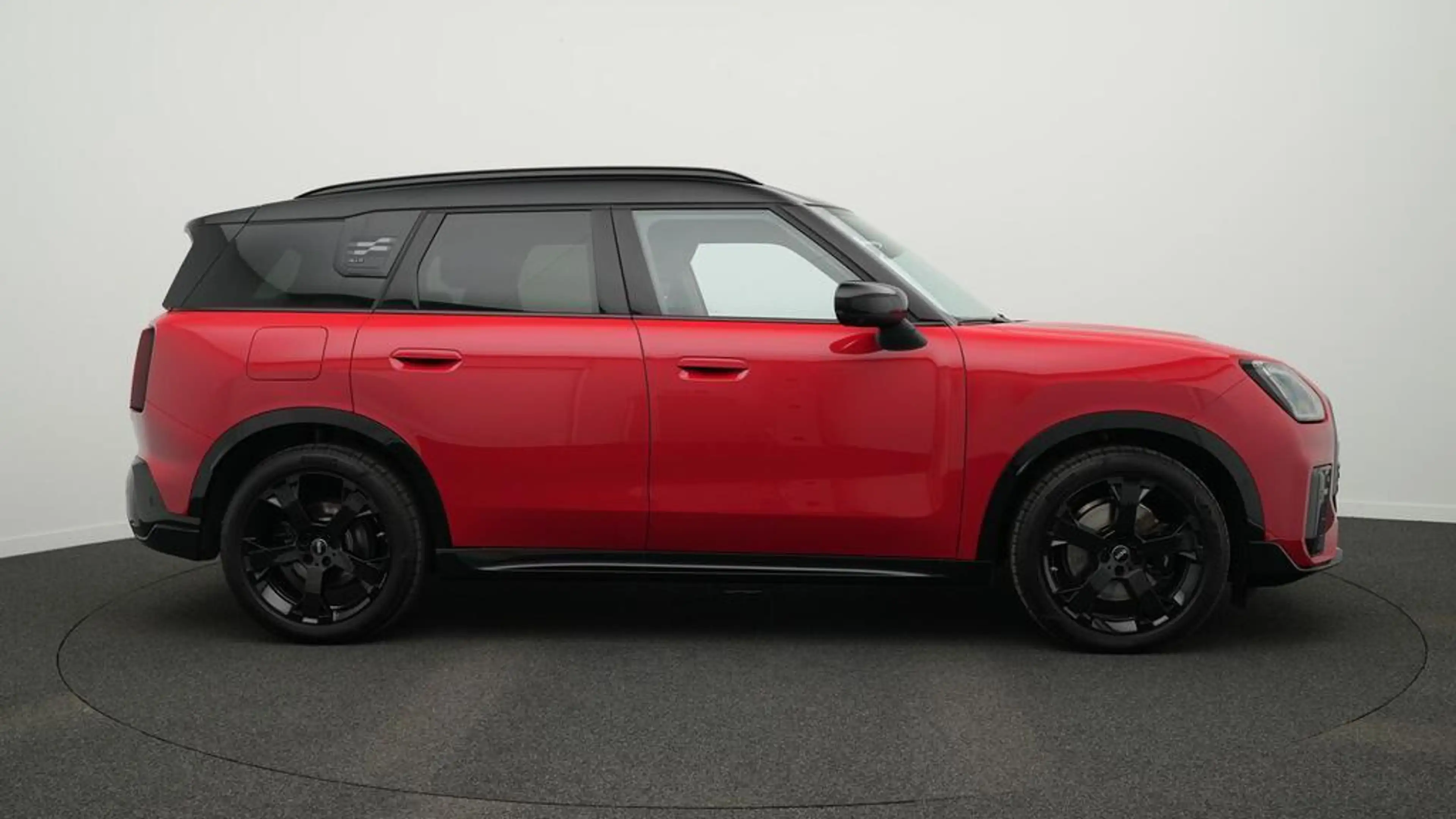 MINI Countryman S All4 John Cooper Works Trim — photo 2