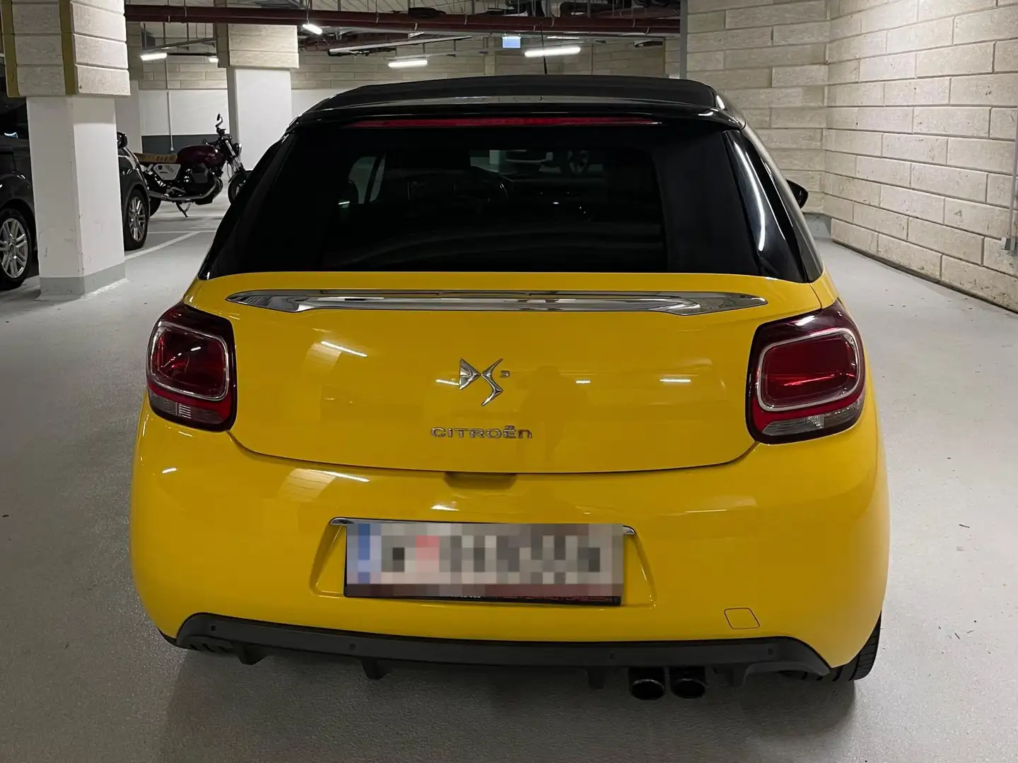 Citroen DS3 DS3 Cabrio THP 155 Sport Chic Gelb - 2
