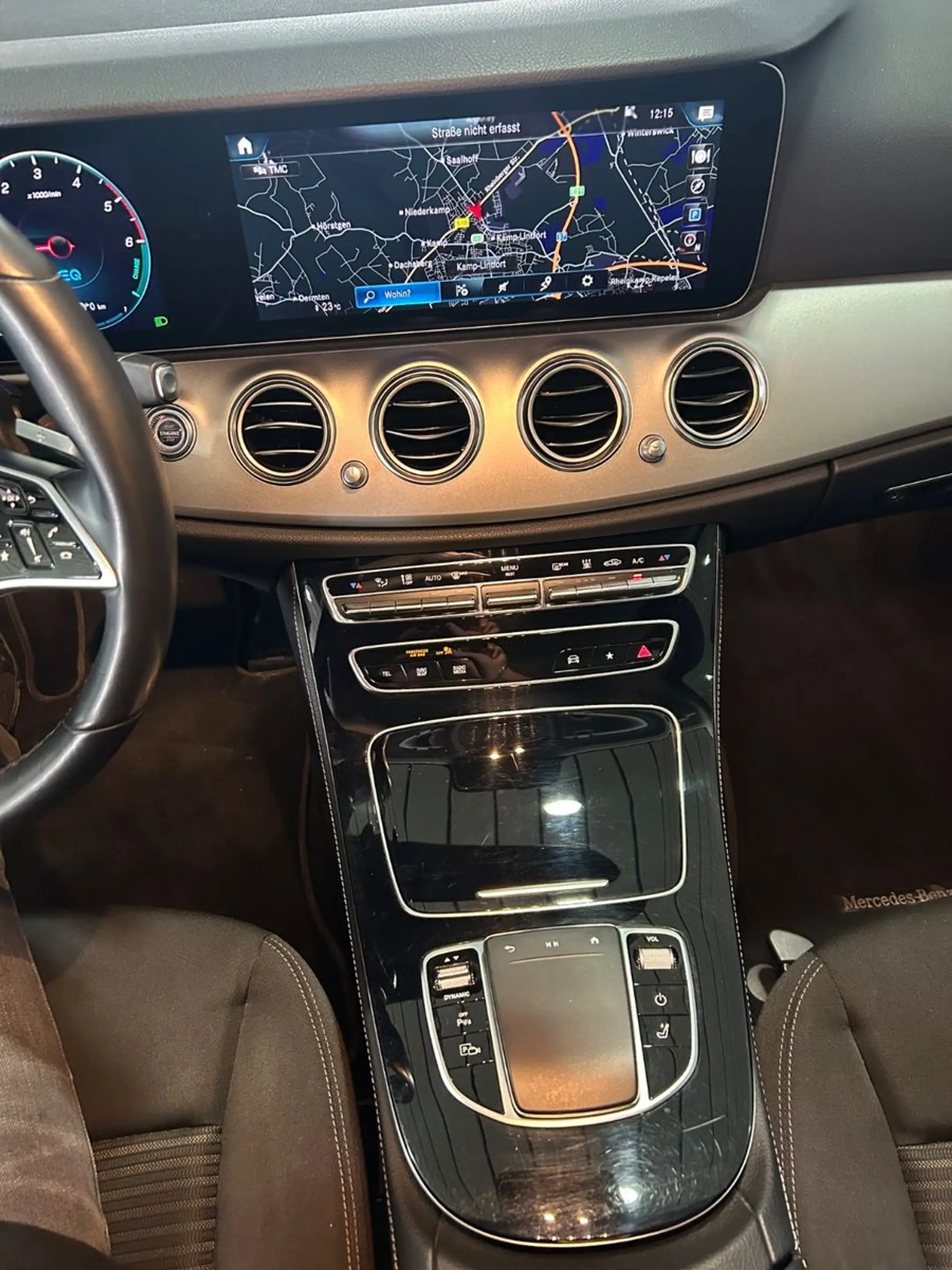 Mercedes-Benz E 300 de Kombi  Autom.  Navi Kamera LED — photo 13