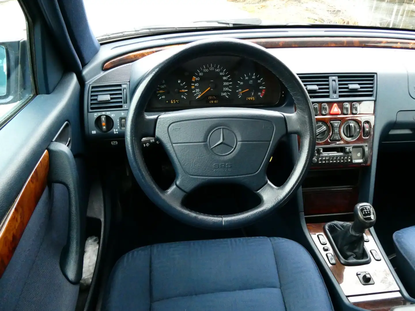 Mercedes-Benz C 200 Combi Sport 136pk 1e eigenaar 128.000km. Trekhaak Blauw - 2