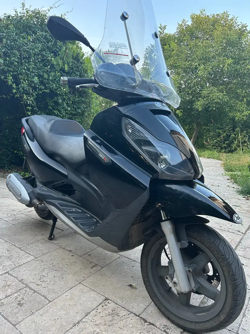 Piaggio X 7 Negru - 1