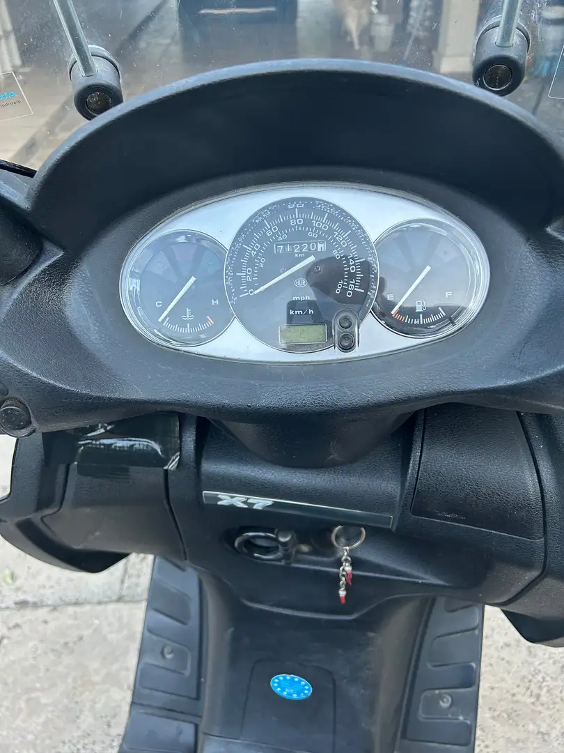 Piaggio X 7 Negru - 2