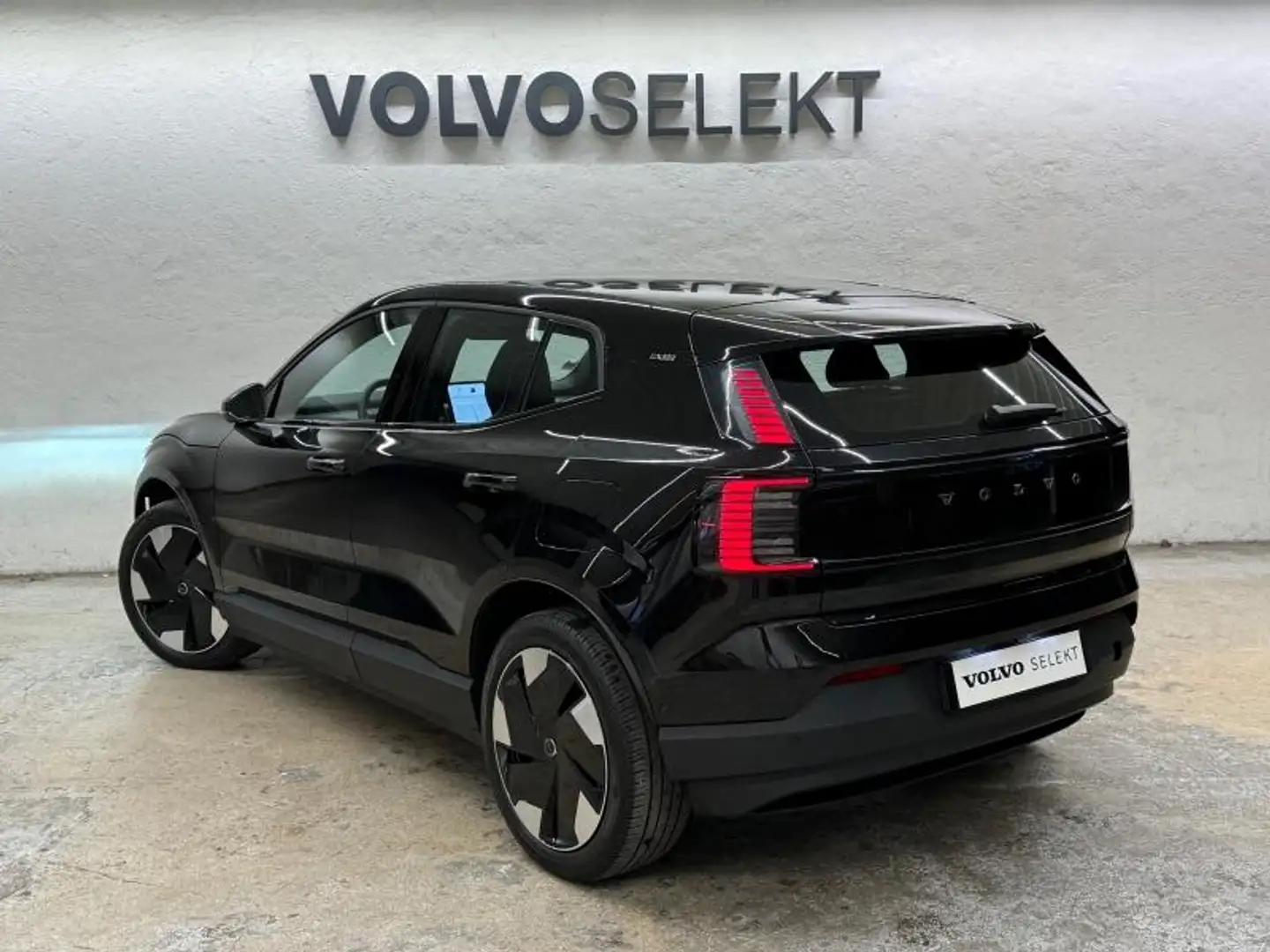 Volvo EX30 Single Extended Range 272ch Ultra Noir - 2