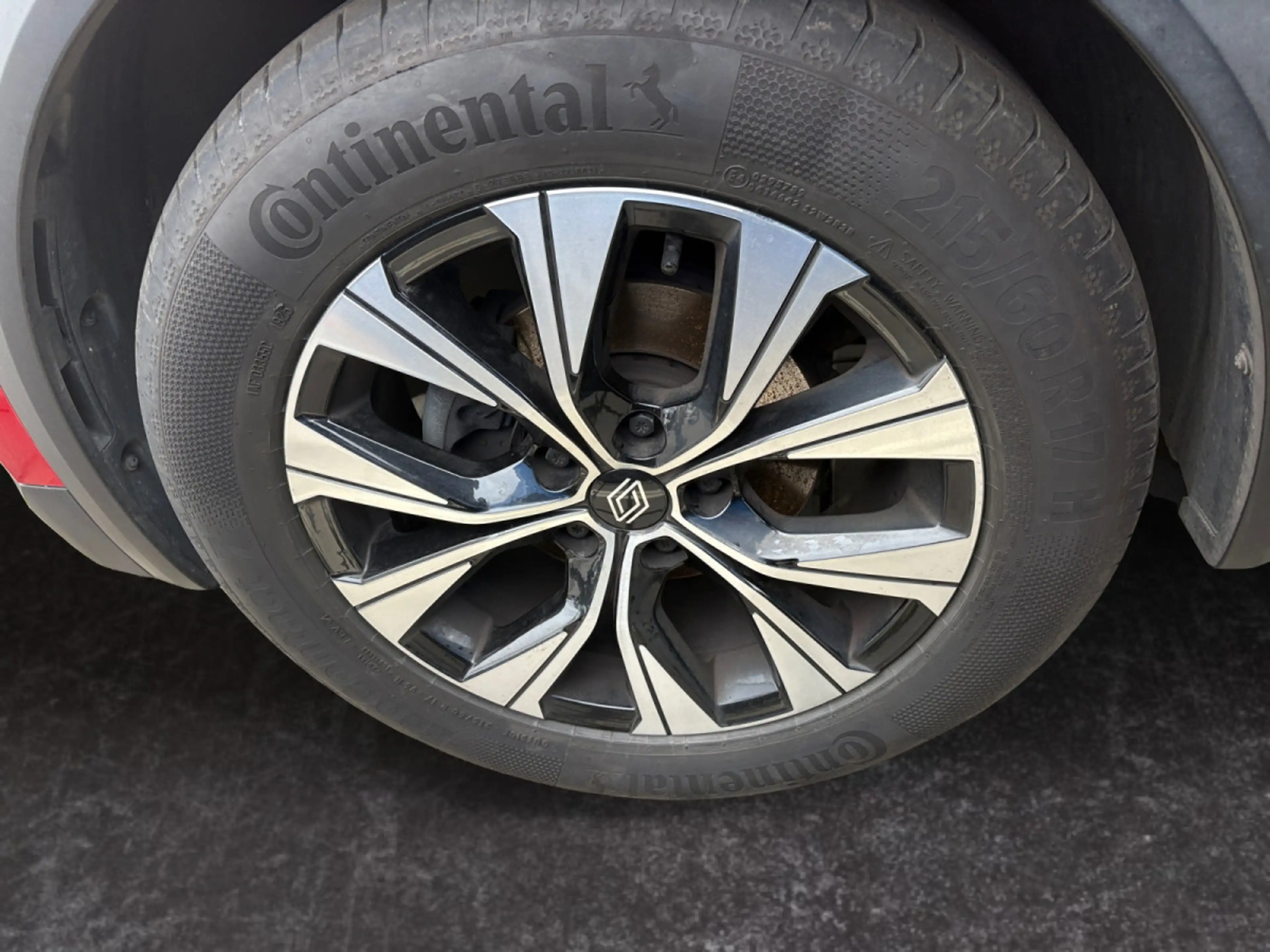 Renault Captur 1.0 TCe Evolution GPF — photo 8
