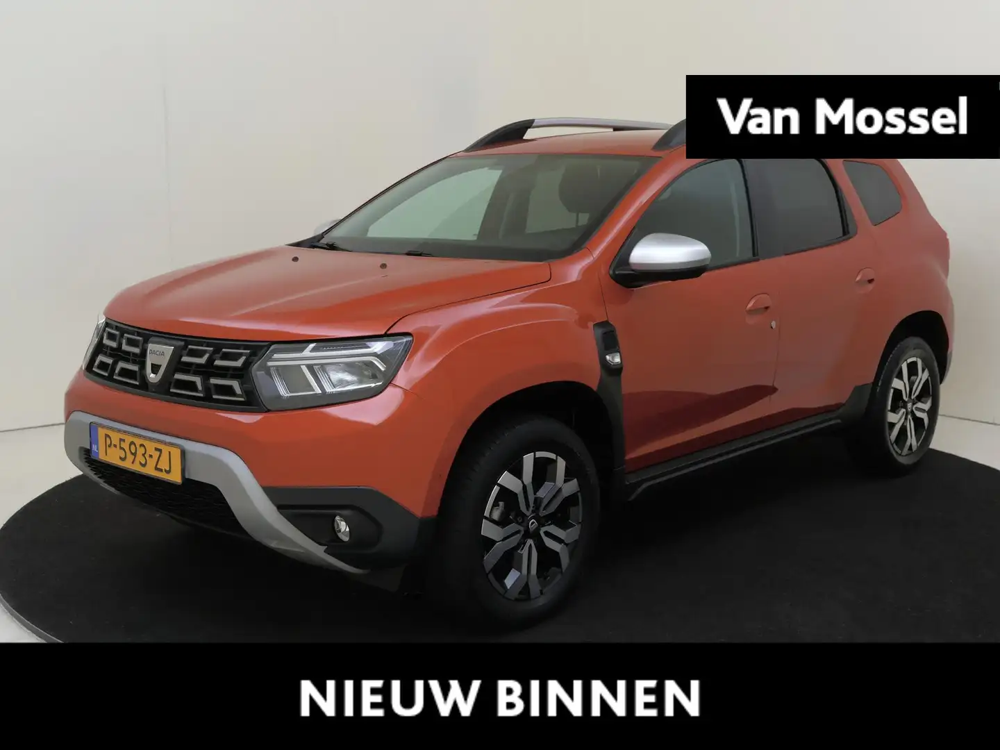 Dacia Duster 1.3 TCe130 Prestige AUTOMAAT | Navigatie | Parkeer Oranje - 1
