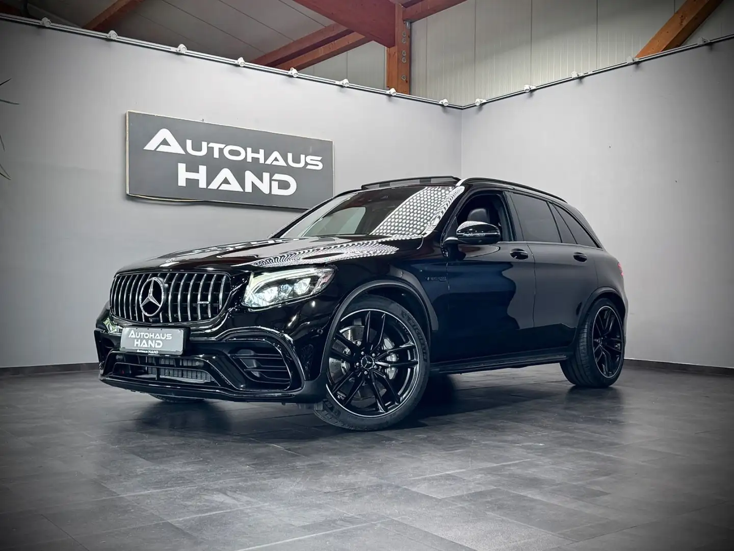 Mercedes-Benz GLC 63 AMG *4MATIC*PANO*BURMESTER*19%-Mwst.*2Hand Zwart - 1