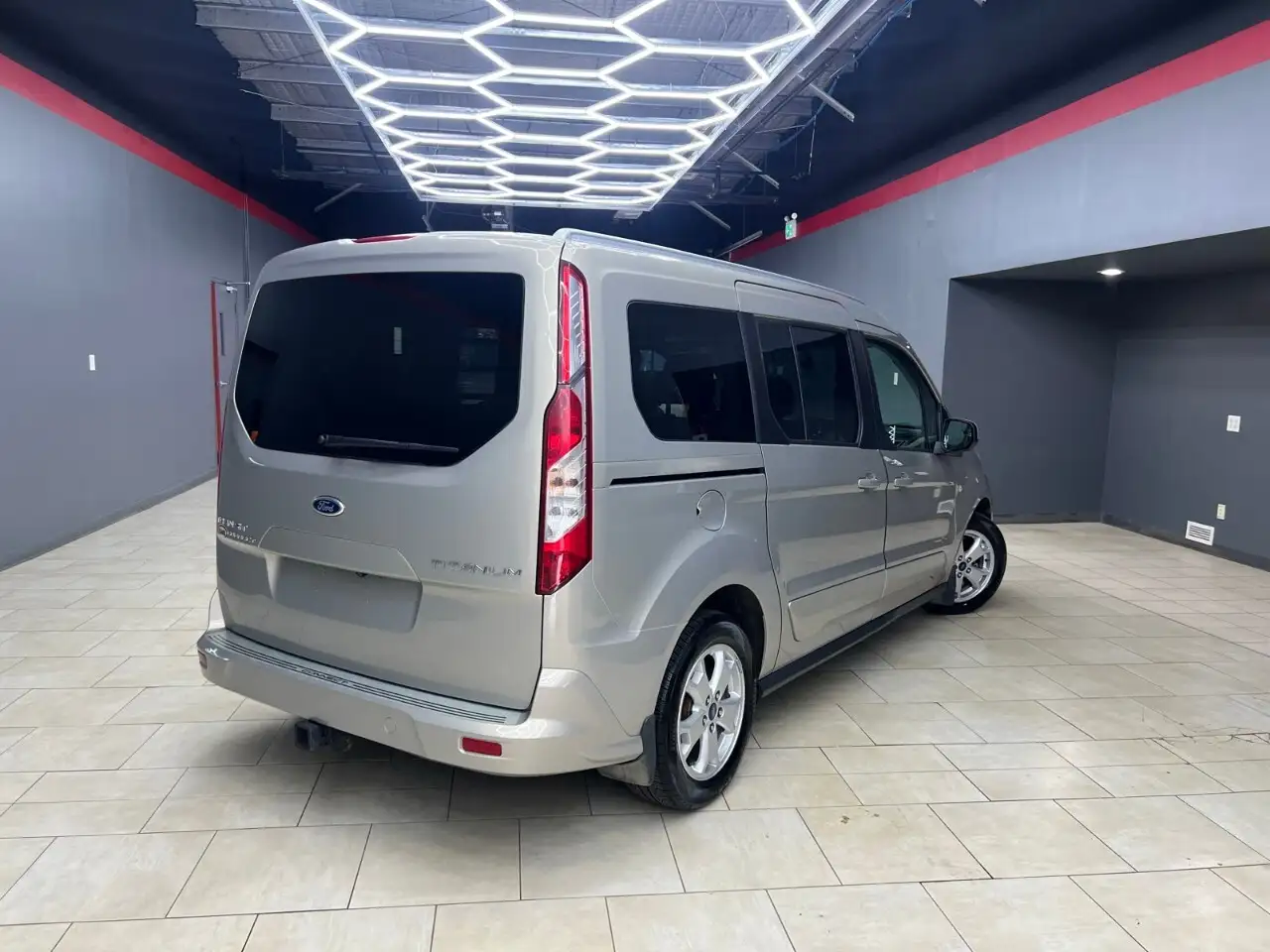 Ford Transit Connect снимка Ford Transit Connect