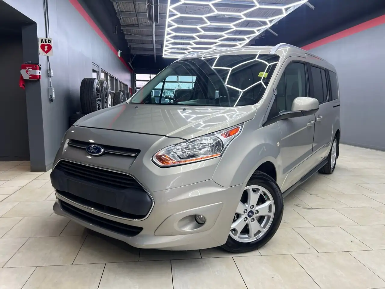 Ford Transit Connect снимка Ford Transit Connect