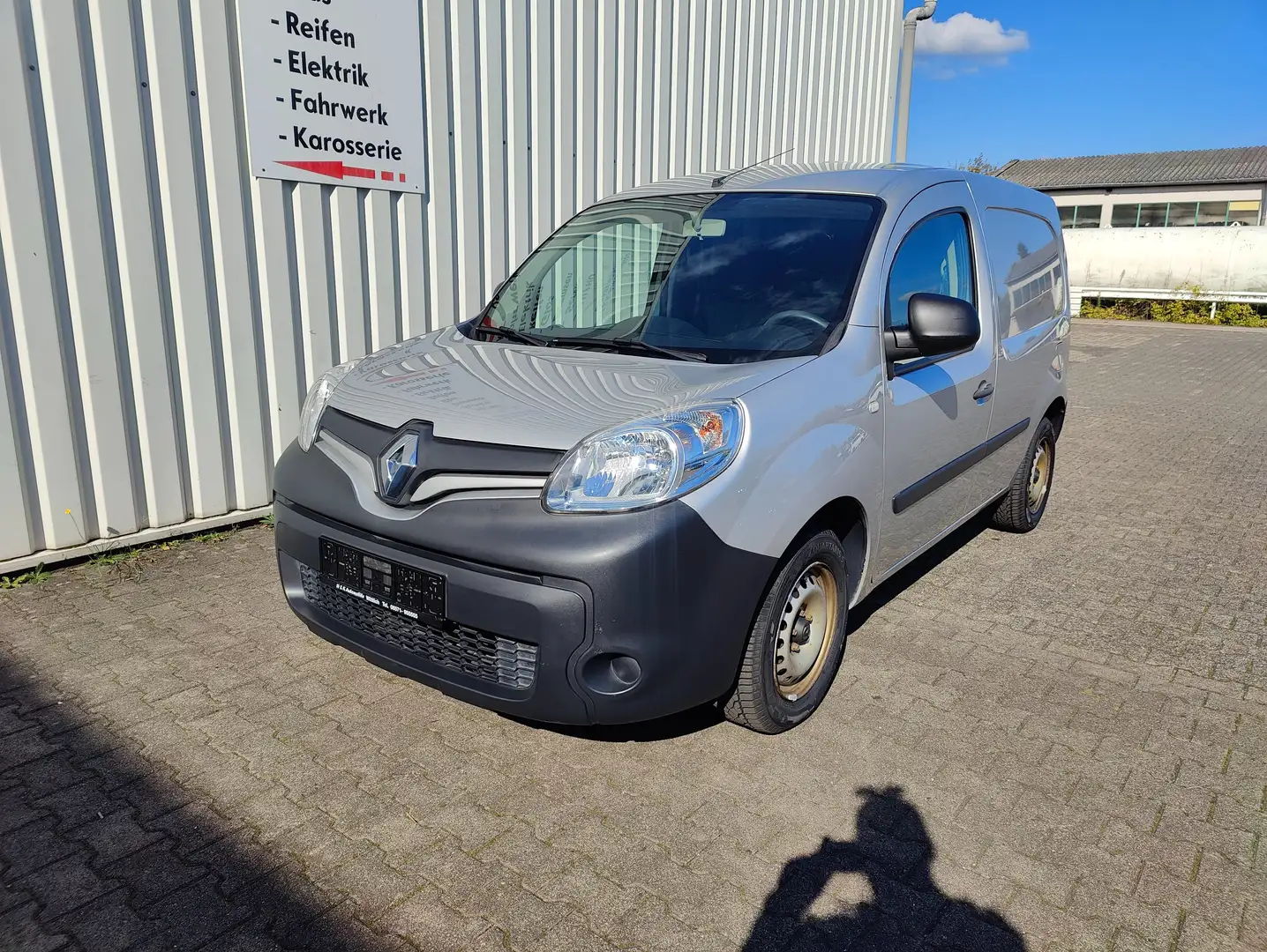 Renault Kangoo Rapid Extra Klima PDC Regalsystem Mwst Silber - 1