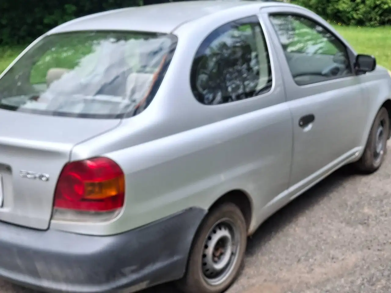 Toyota Echo снимка Toyota Echo