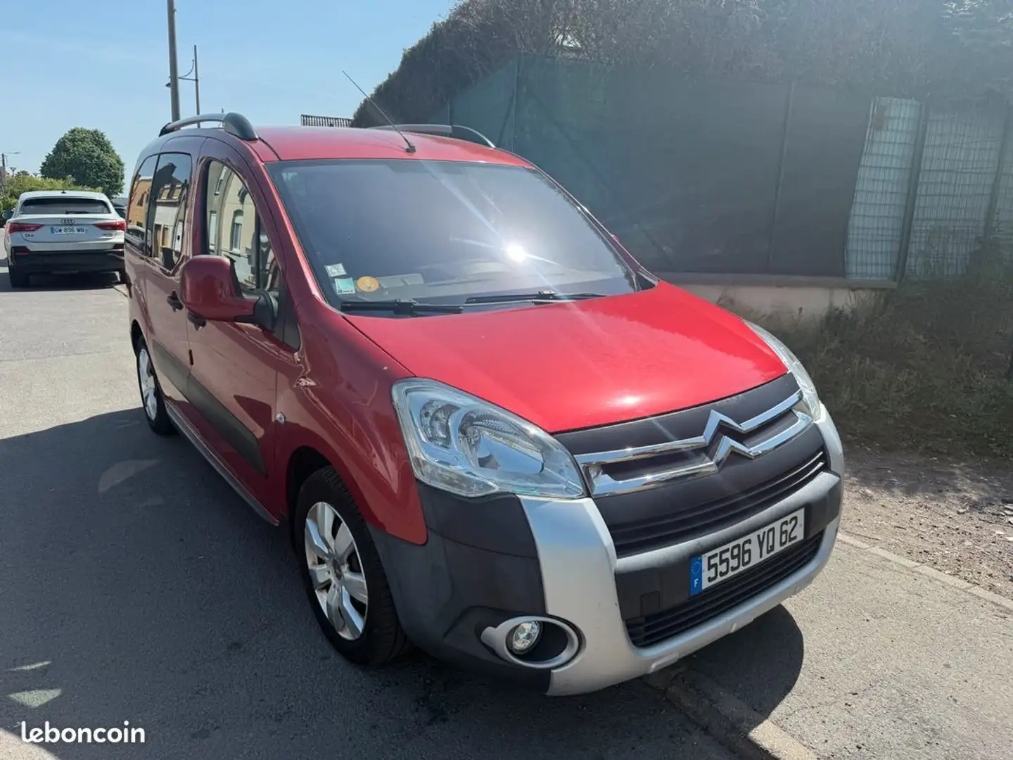 Citroen Berlingo XTR 1.6 HDI 110cv 5places Clim-Radar-1ere Main Rouge - 1
