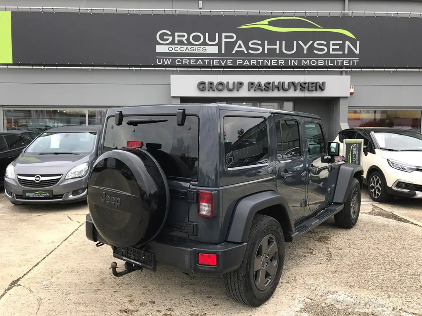 Jeep Wrangler Unlimited Rubicon 4X4 Automaat 2.8cc 200pk Bleu - 2