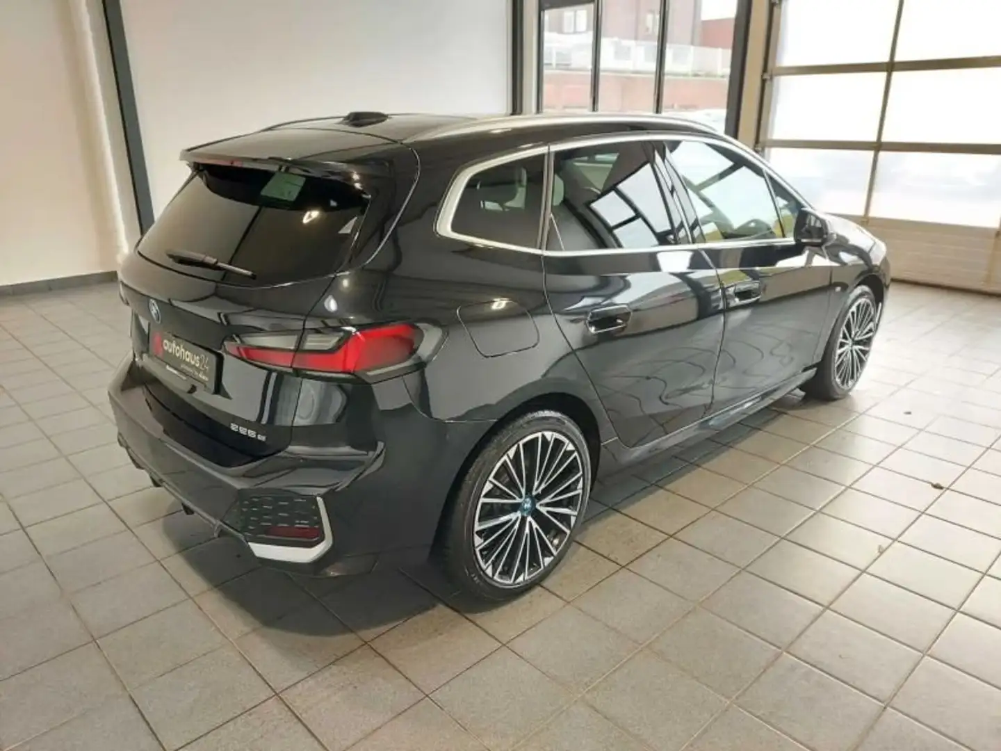BMW 225 e Active Tourer xDrive M Sport 245 PS Hibrid - 1