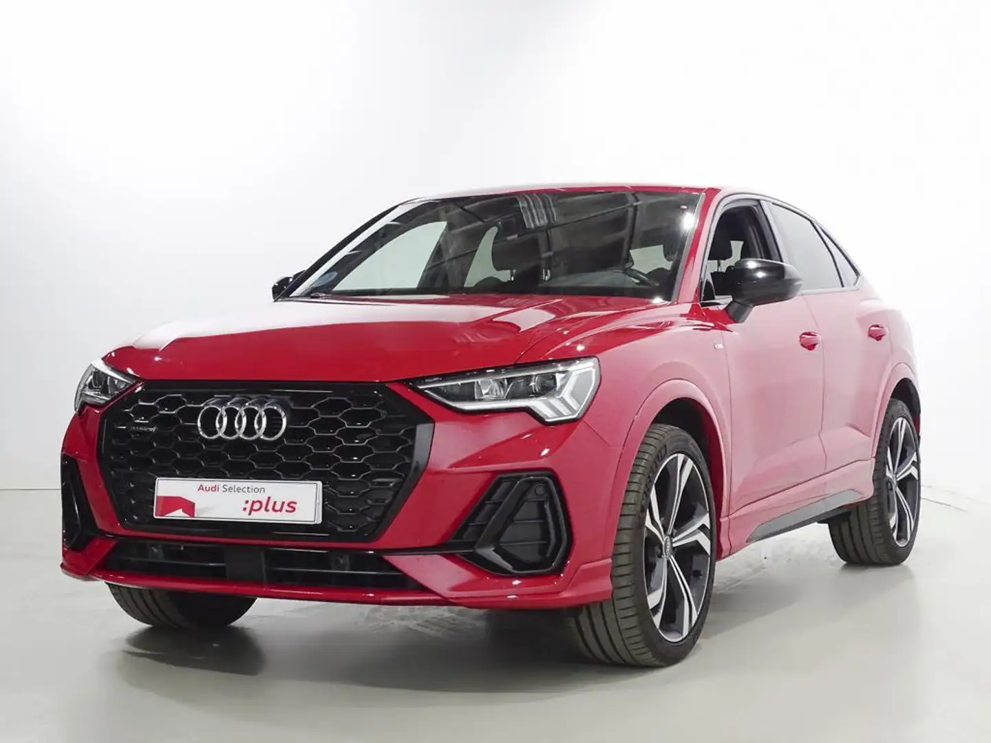 Audi Q3 Sportback 35 TDI Black line quattro S tronic Rojo - 1