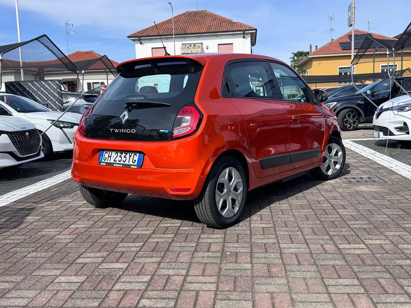 Renault Twingo Twingo Zen 22kWh Oranje - 2