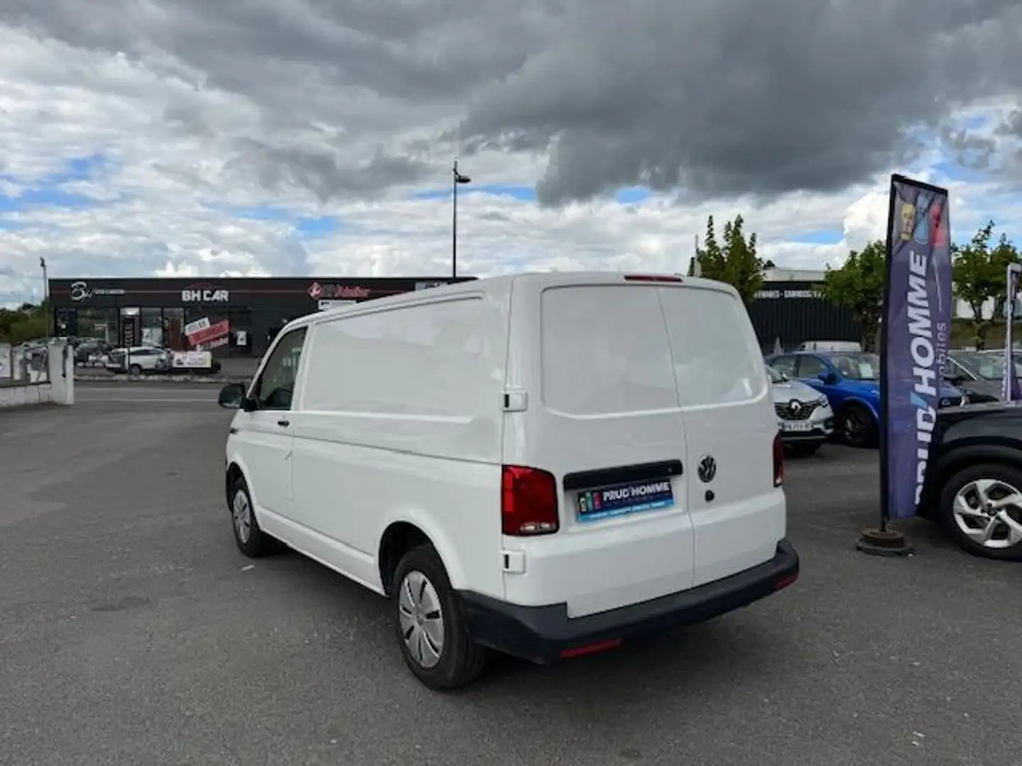 Volkswagen Transporter 2.8T L1H1 2.0 TDI 110CH BUSINESS Blanc - 2