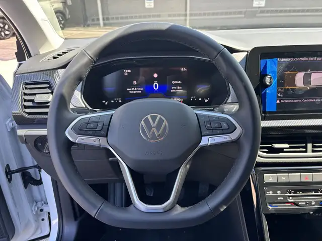 Volkswagen T-Cross view 12