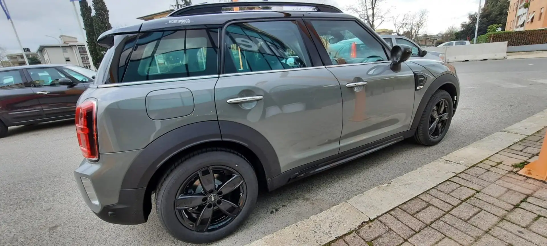 MINI Cooper Countryman Mini Countryman F60 2020 1.5 Northwood Edition Gris - 1