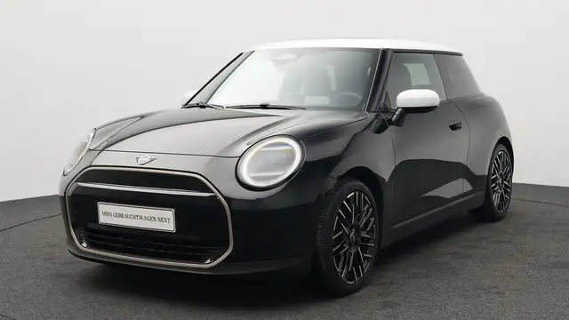 MINI Cooper E Favoured Trim