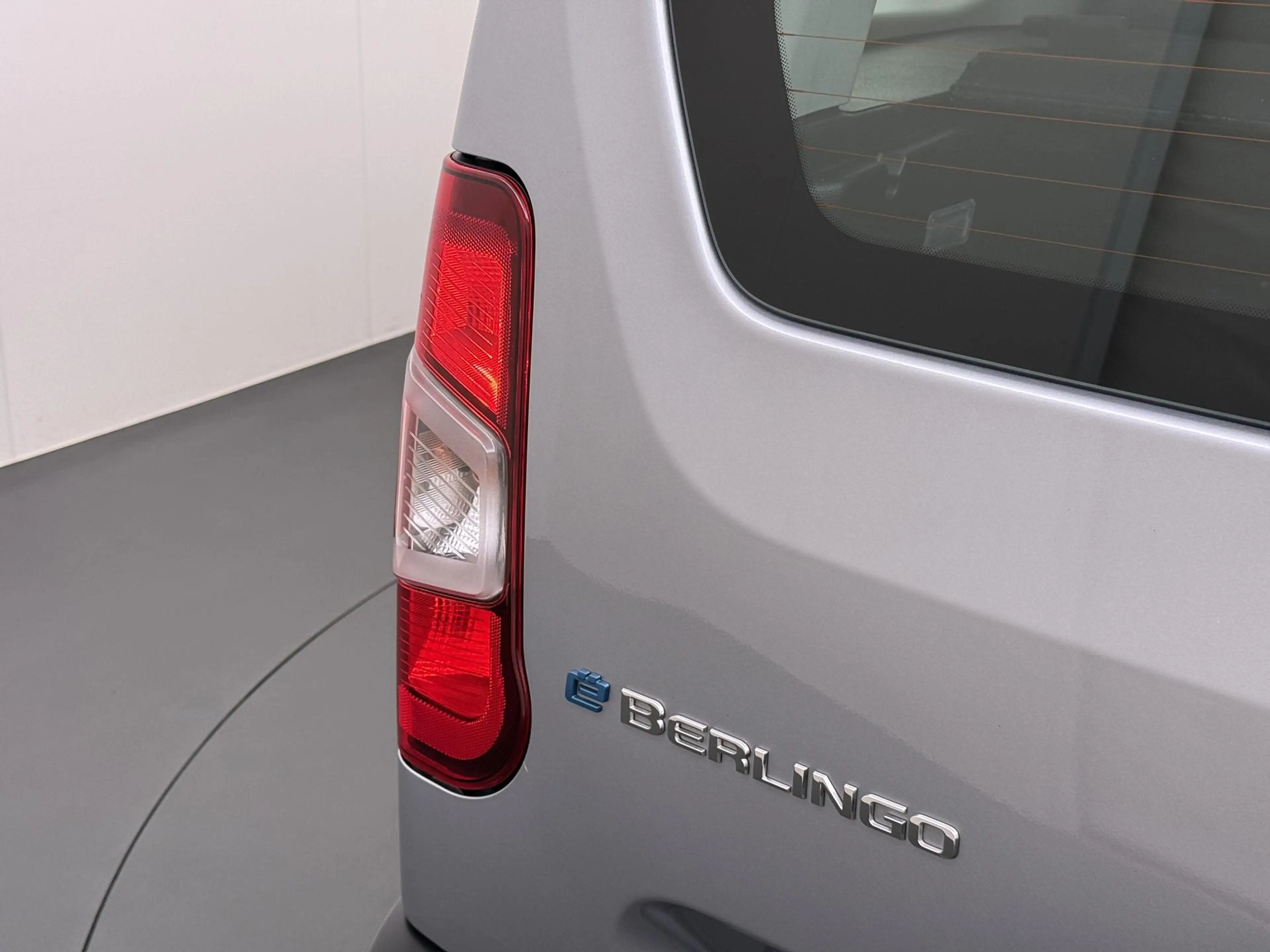 Citroen Berlingo ë-Berlingo Feel 50 kWh VAN: 26.900,- VOOR: 24.877, — photo 8