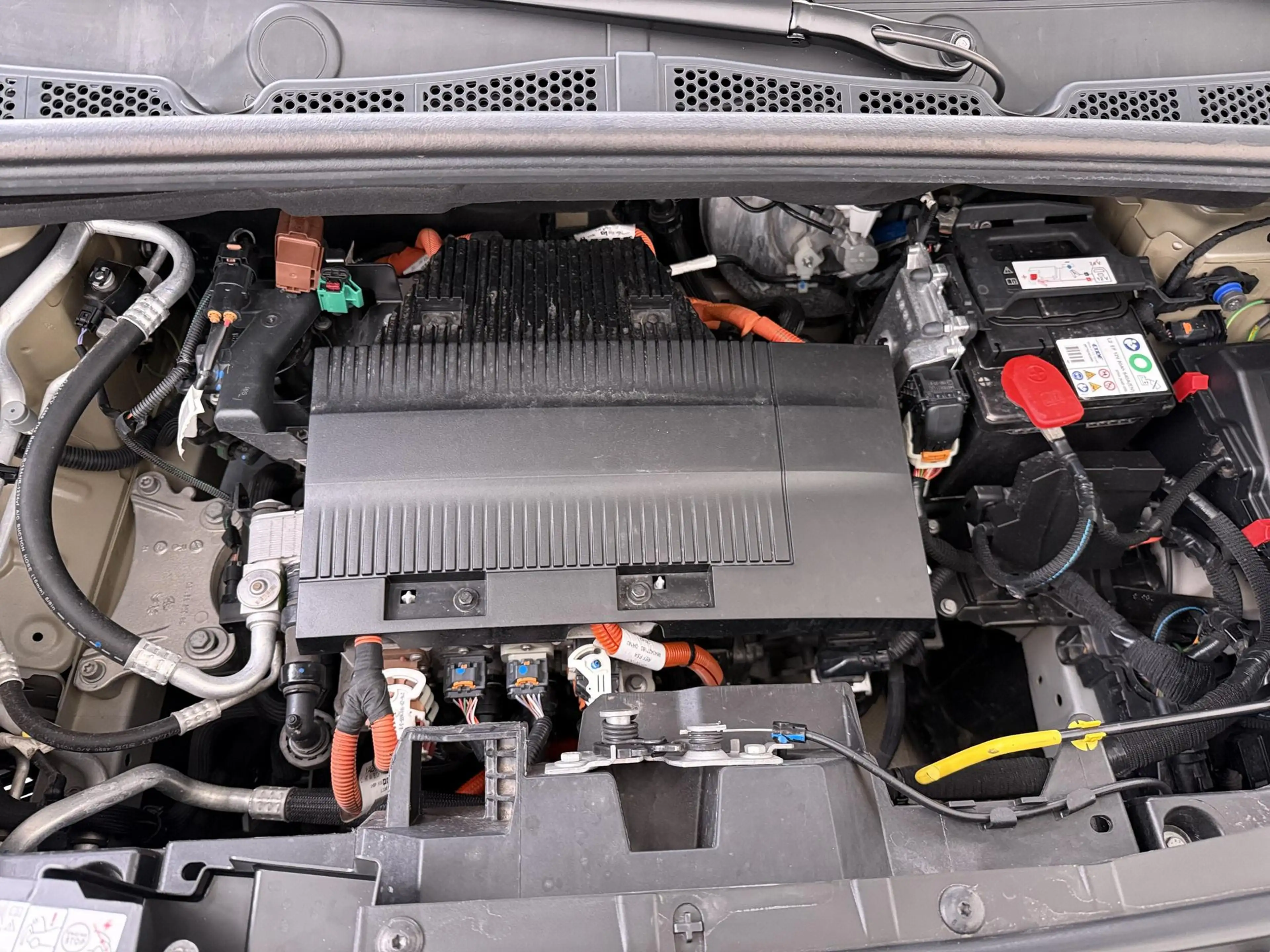 Citroen Berlingo ë-Berlingo Feel 50 kWh VAN: 26.900,- VOOR: 24.877, — photo 20