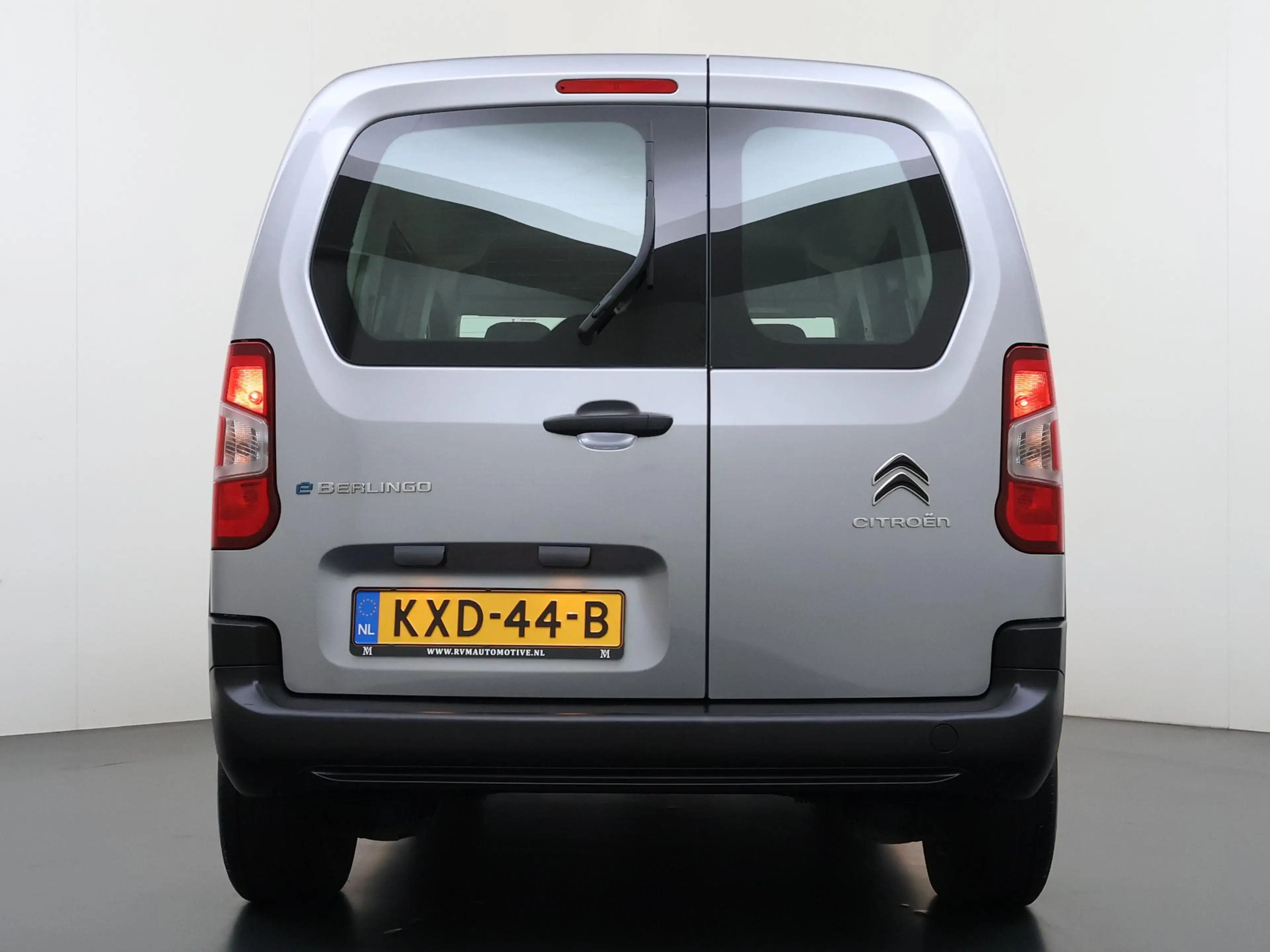 Citroen Berlingo ë-Berlingo Feel 50 kWh VAN: 26.900,- VOOR: 24.877, — photo 13