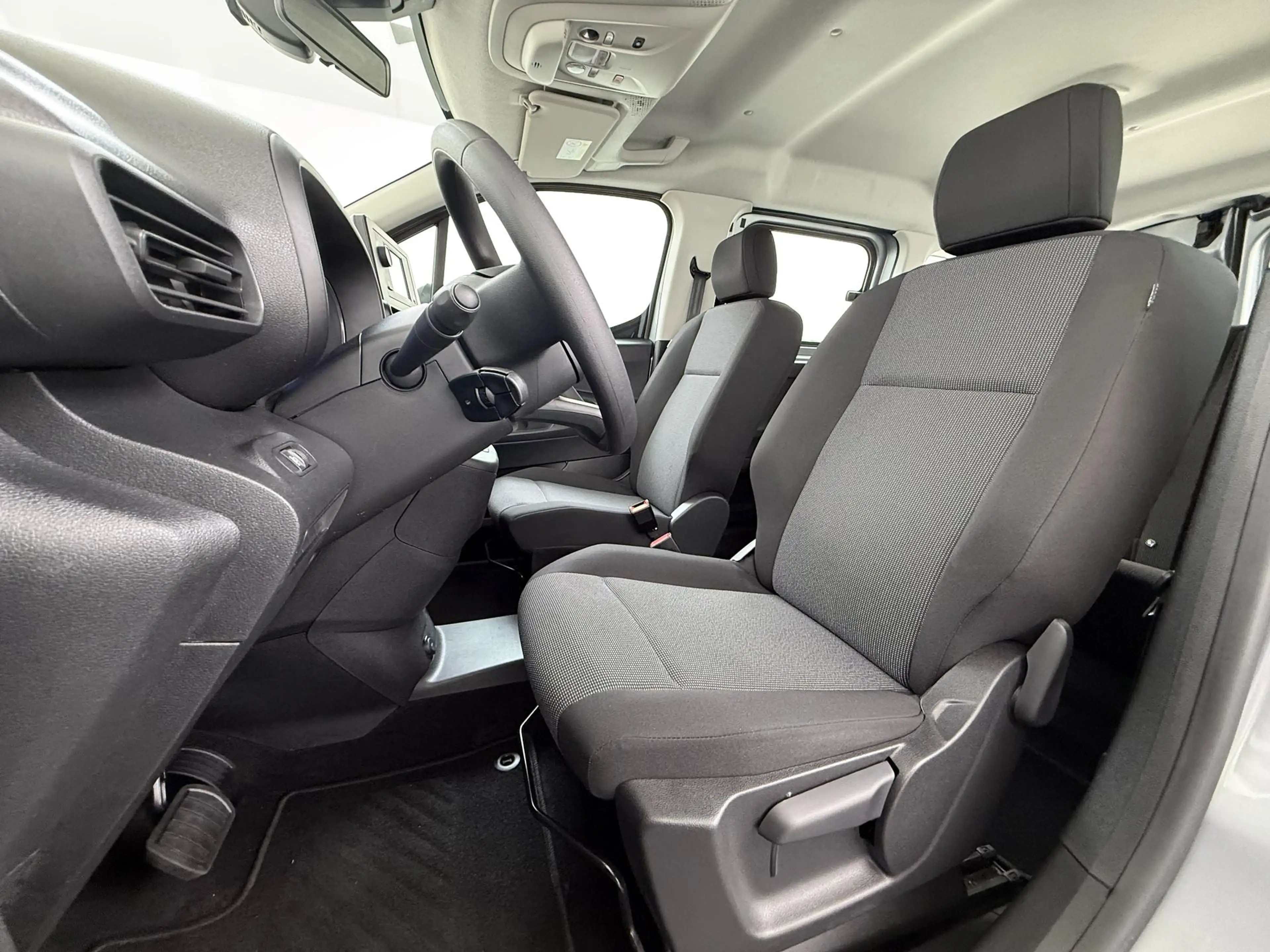 Citroen Berlingo ë-Berlingo Feel 50 kWh VAN: 26.900,- VOOR: 24.877, — photo 7