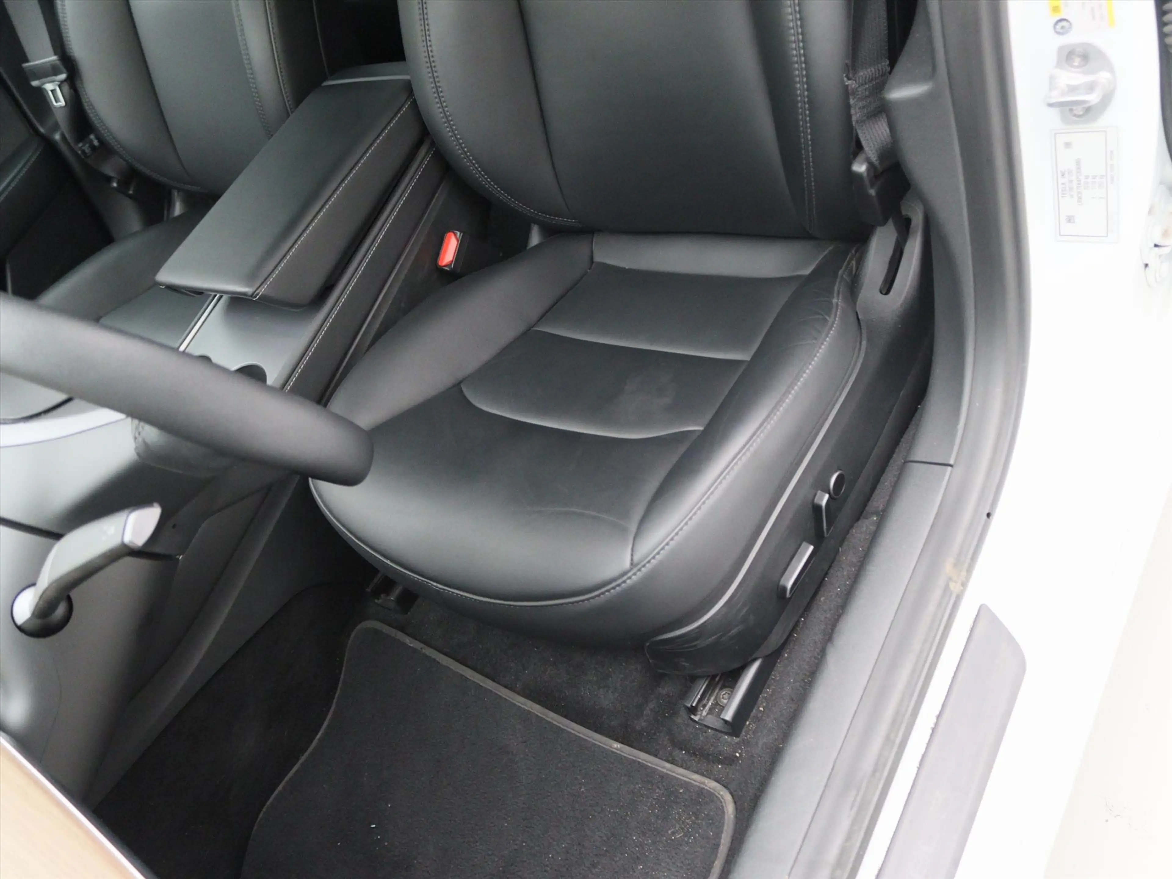 Tesla Model 3 Long-Range AWD 351pk 75 kWh UPGRADE 93% SoH [ AMD — photo 19